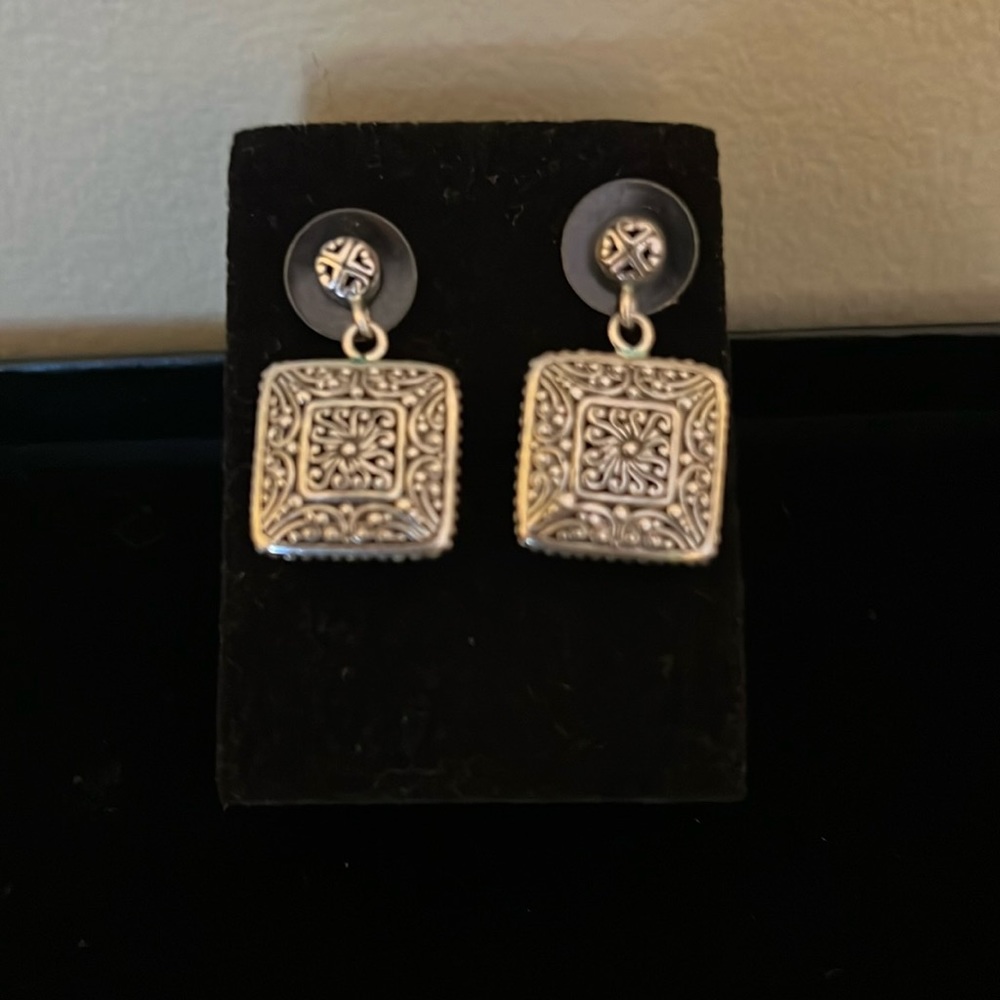 Luxury Artisan of Bali drop earrings. Artisan-crafted of solid sterling silver.